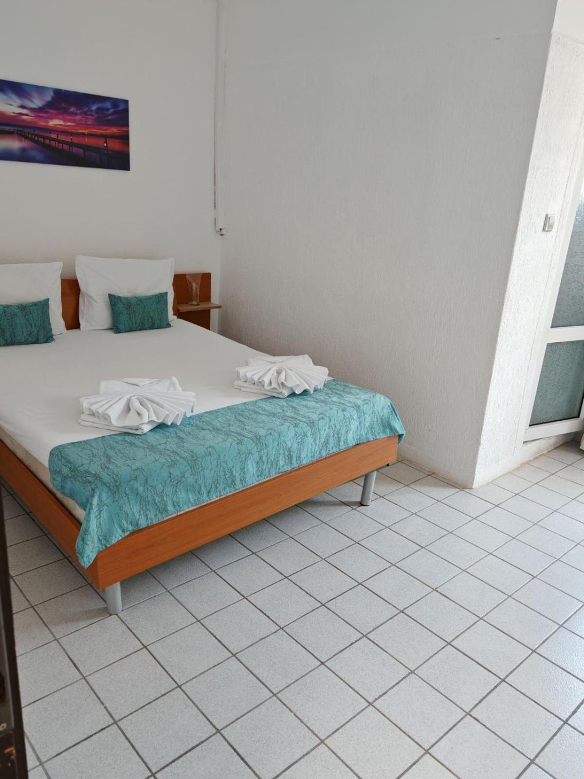 Къща За Гости Пиргос Burgas Exterior foto